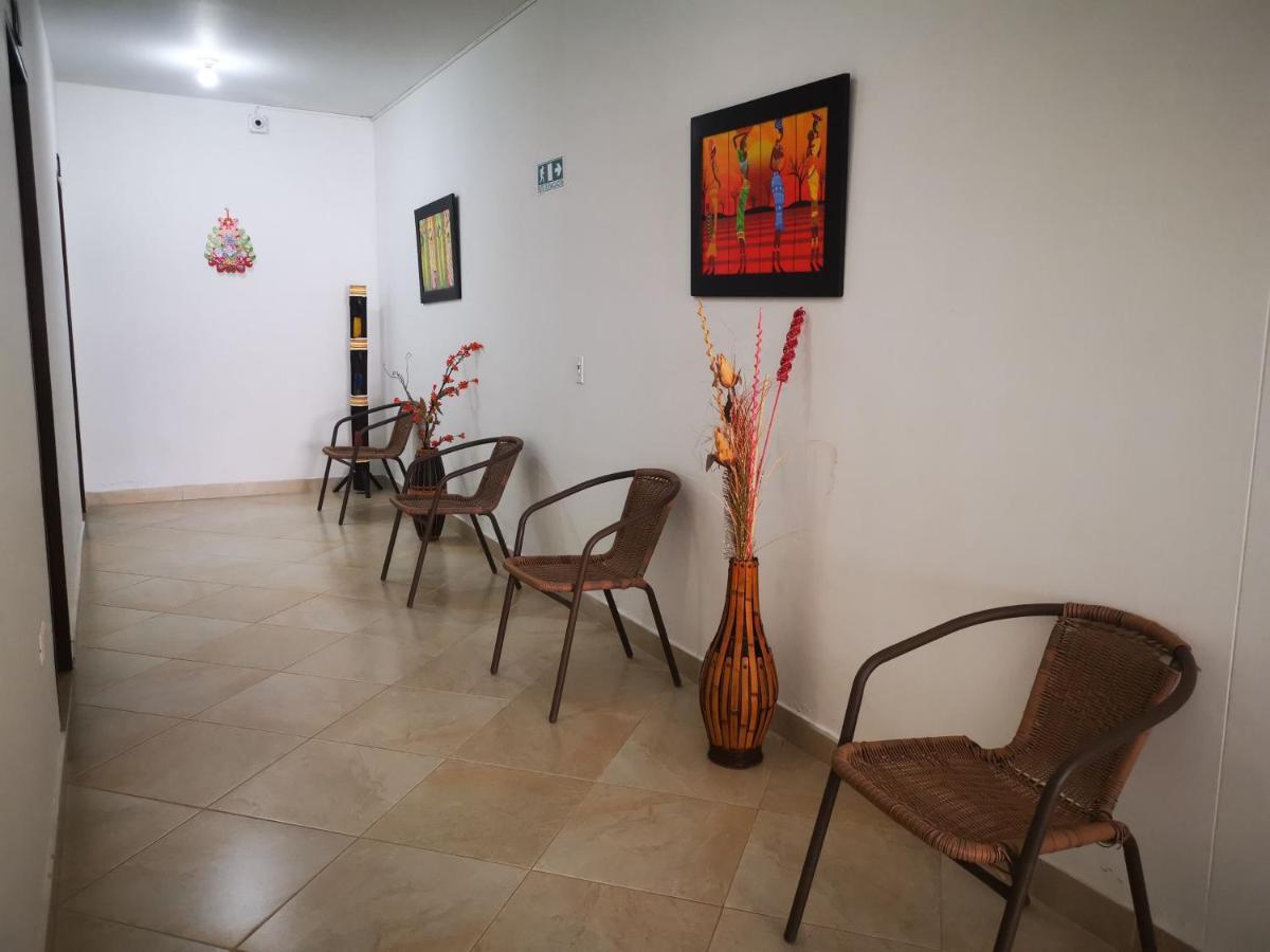 Hotel Paraiso Plaza Puerto Triunfo Luaran gambar